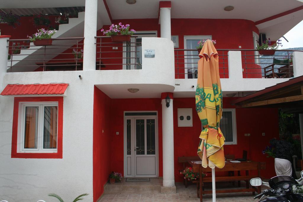 Lukic Apartmani Bar Exterior photo